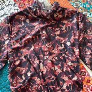 Cable and Gauge dress top.